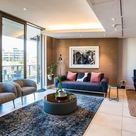 Elegant Waterfront Apartment With No Loadshedding Ciudad del Cabo Exterior foto