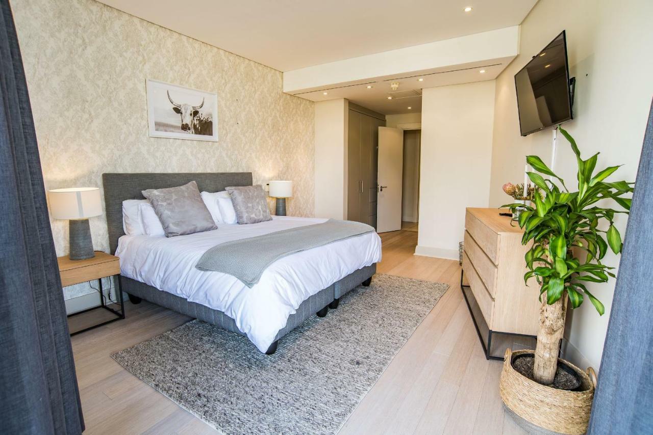 Elegant Waterfront Apartment With No Loadshedding Ciudad del Cabo Exterior foto